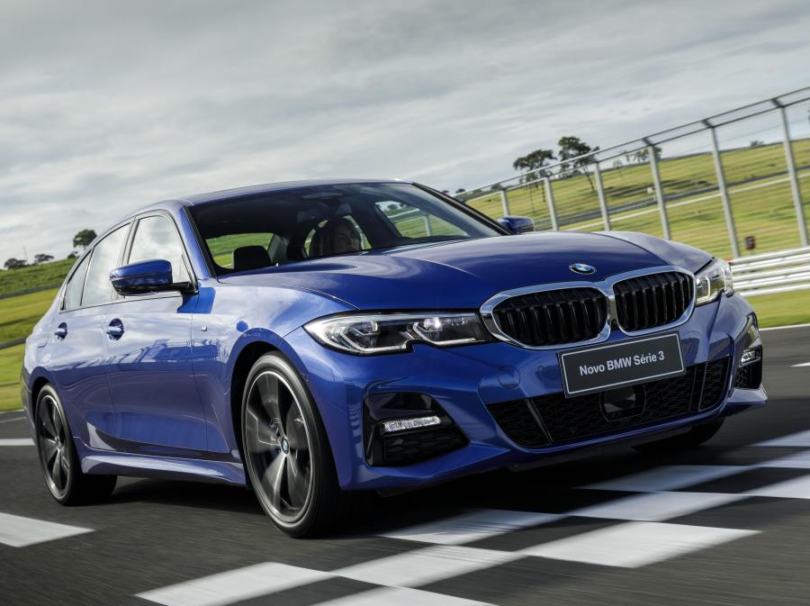  BMW 330i M Sport (G20) 2019 года  (LA) (фото 17 из 32)
